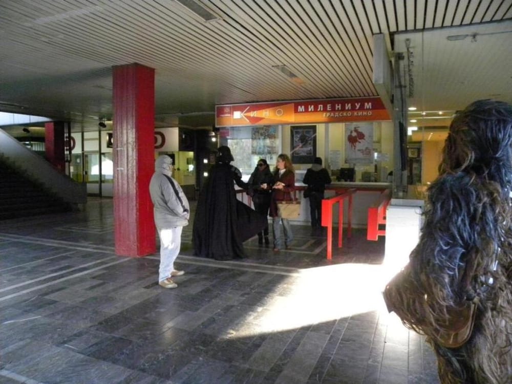 Pse i pezulloi Europa Cinemas kinemate "Milenium" dhe "Frosina"?