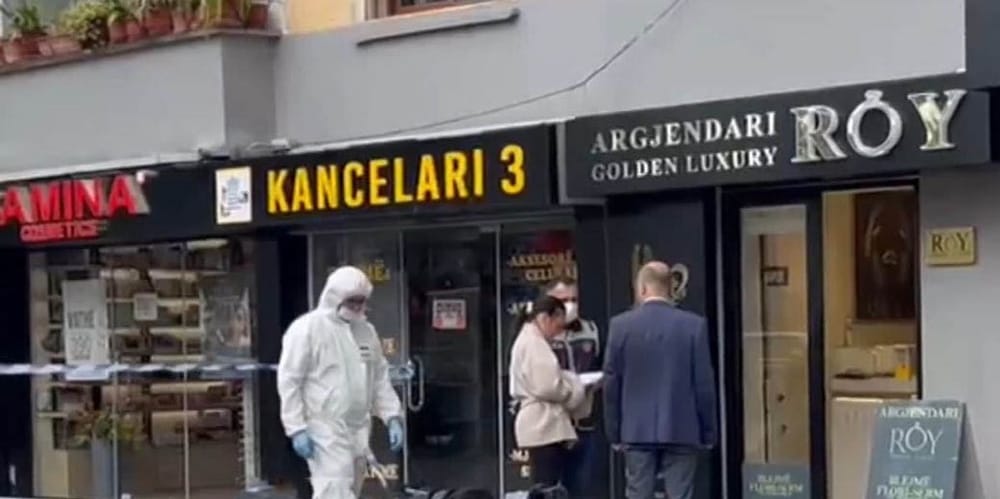 Cili ishte itinerari i grabitësve të argjendarisë në Kamzë?