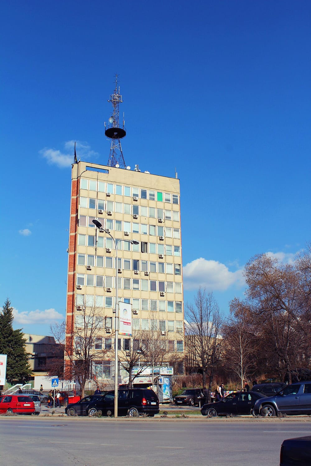 Kush do të drejtojë edicionin e katërt të Festivalit të Këngës në RTK?