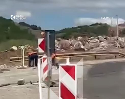 Çfarë hetojnë ekspertët e komunikacionit në Dollc?