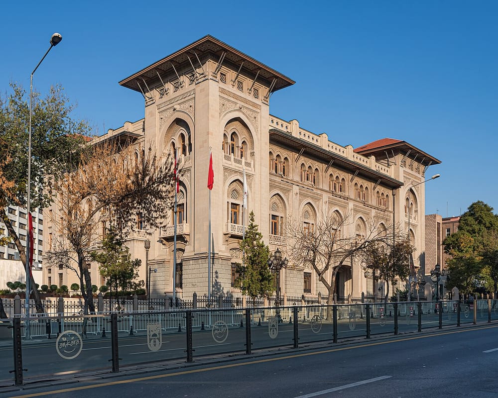Si dyshohet se futën pa dijeni qytetaren nga Prizreni në kredi 25 mijë euro?
