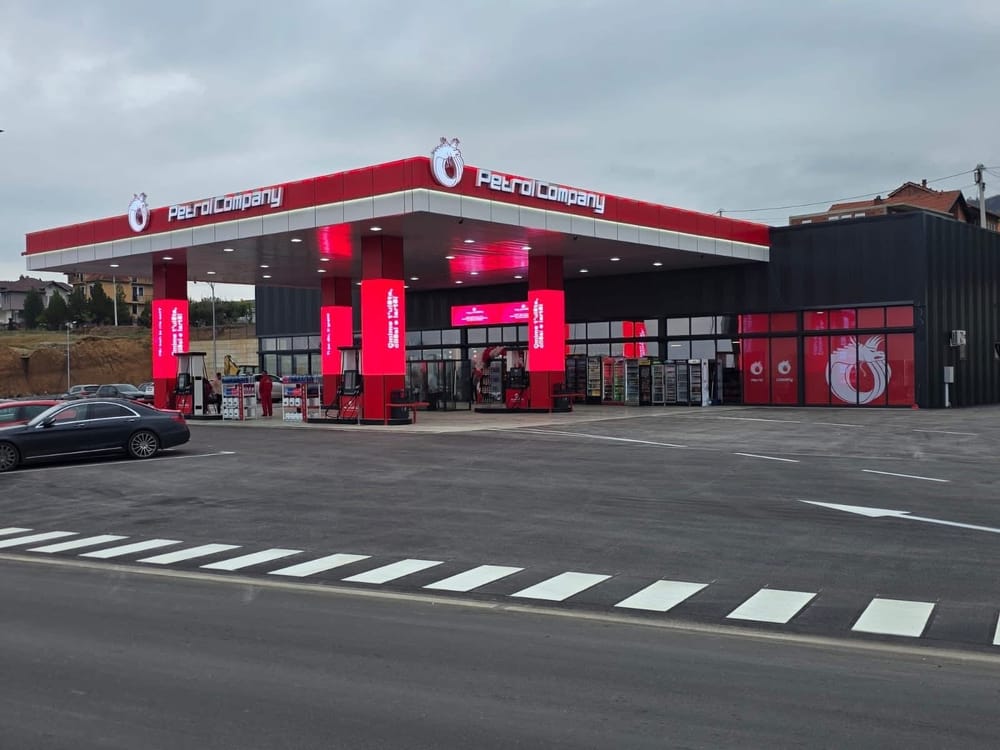 Sa tenderë publikë fitoi Petrol Company pas donacionit për fushatën e VV-së?
