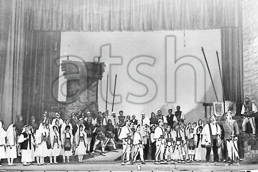 Si u vua në skenë opera "Bijtë e Skënderbeut" në Durrës më 1968?