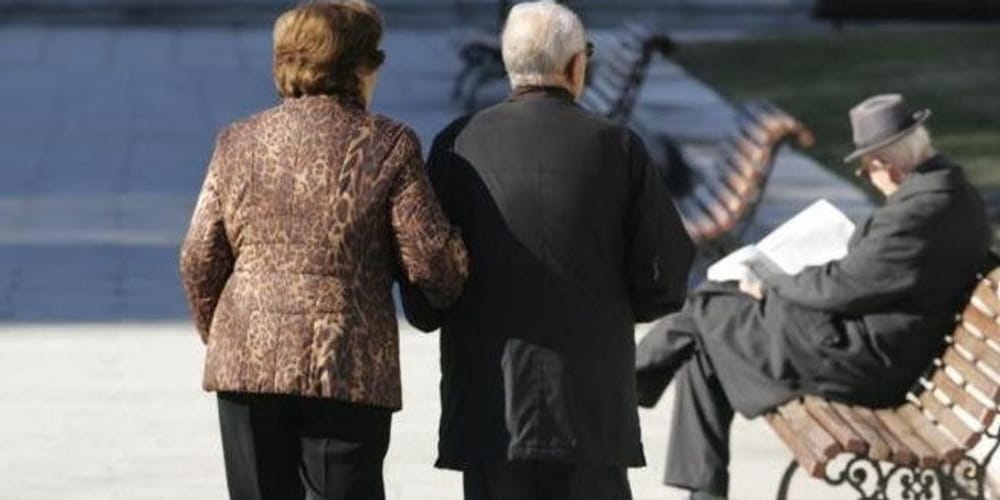Si ndryshojnë rregullat e reja të pensionit në Zvicër për mërgimtarët shqiptarë?