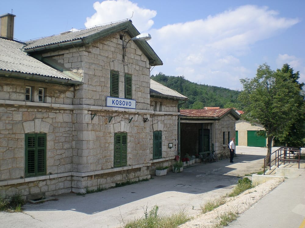 Çfarë i pret serbët në Kosovë pas zgjedhjeve sipas Vuçiqit?