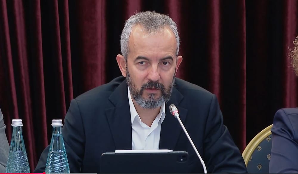 Pse e quan Celibashi domosdoshmëri depolitizimin e komisioneve zgjedhore?