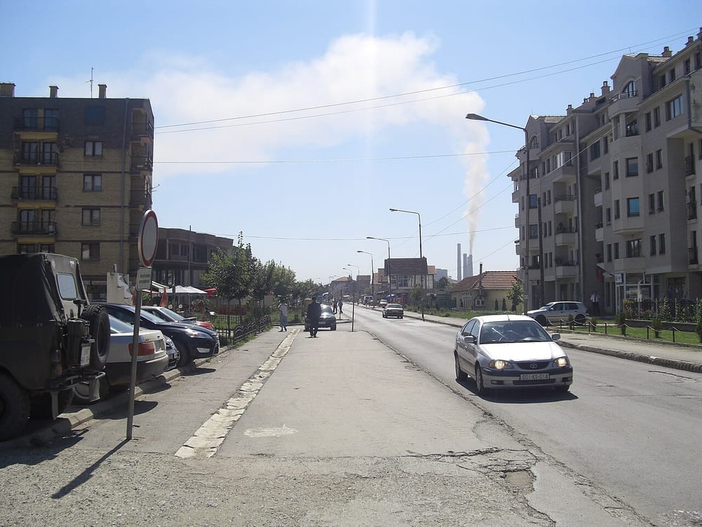 Çfarë shërbimesh ofrohej pa leje në ordinancën e mbyllur në Obiliq?