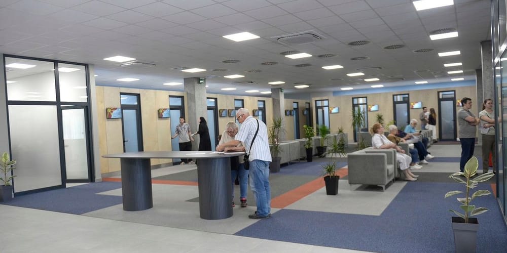 Çfarë ndalon MPB-ja në kodin e ri të veshjes për qytetarët?