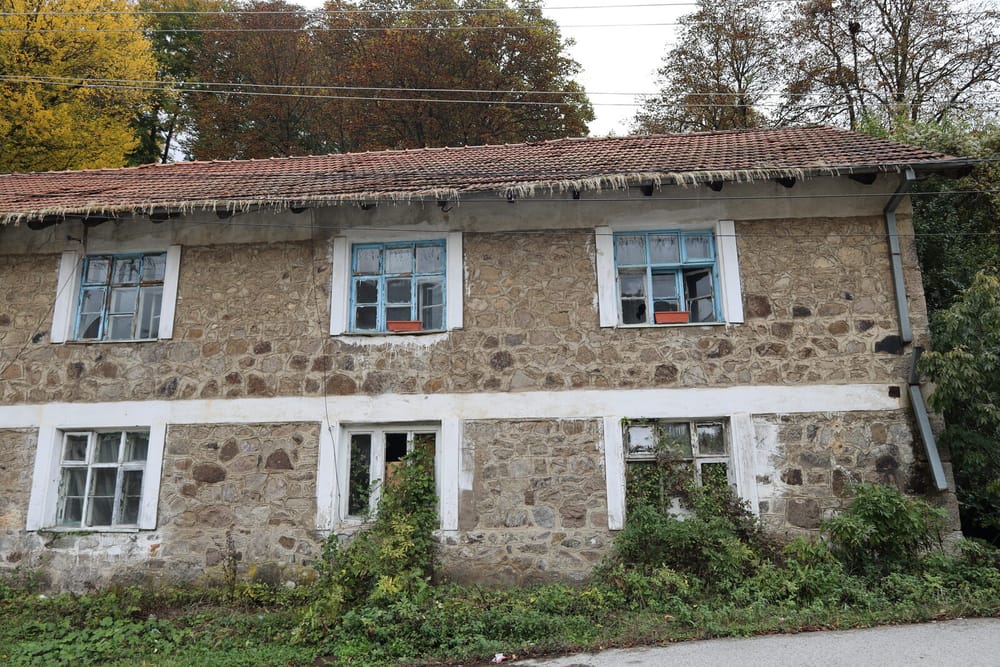 Miniera e Stantërgut (Stari Trg), ku më 20 shkurt 1989 minatorët nisën grevën e urisë 800 metra nën tokë