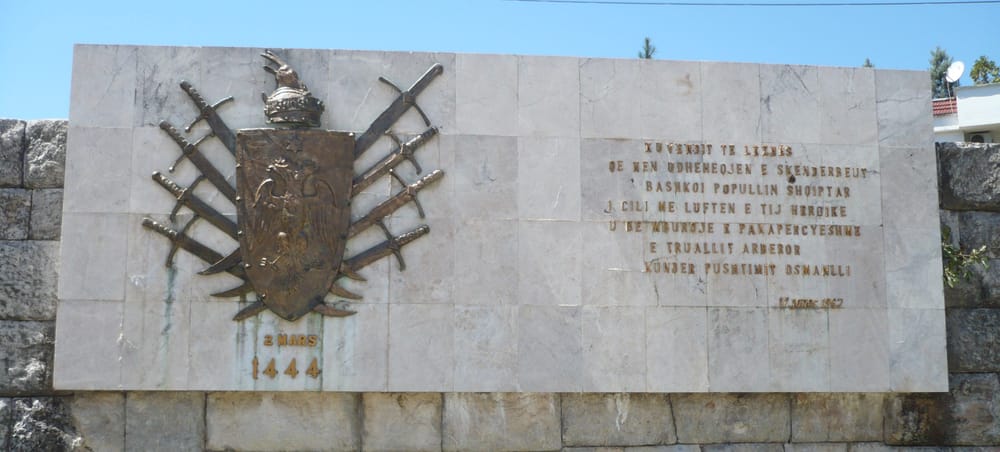 Monumenti i Lidhjes së Lezhës, Lezhë