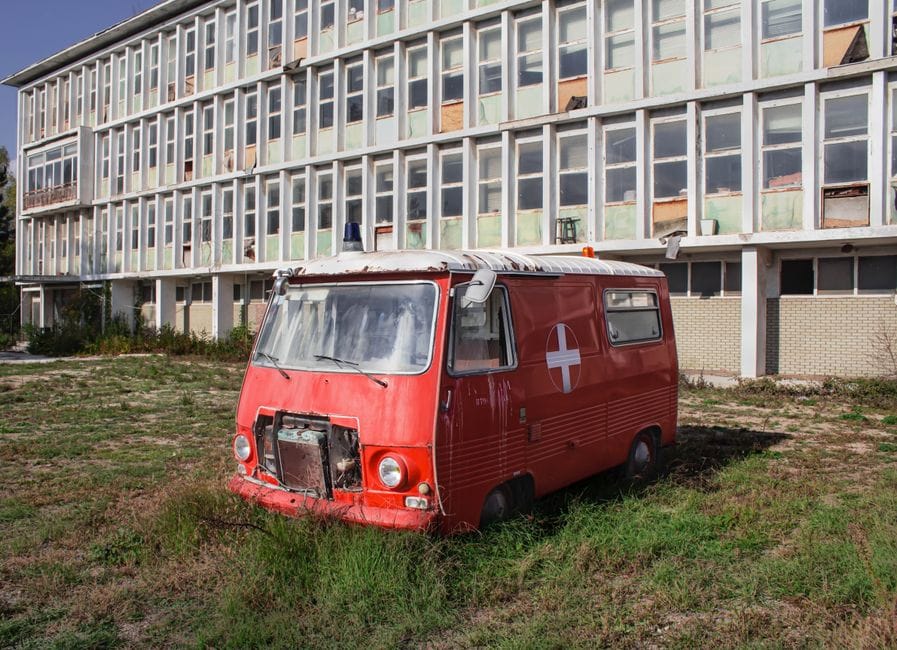 Çfarë denoncoi Korreshi për gjendjen në pediatrinë e Lushnjës?