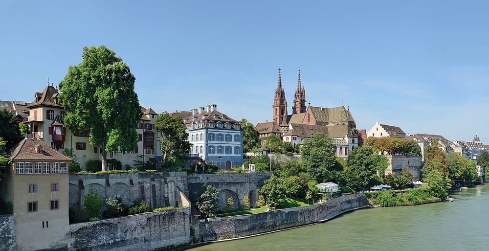 Pse u mblodhën përfaqësuesit e institucioneve në Basel?