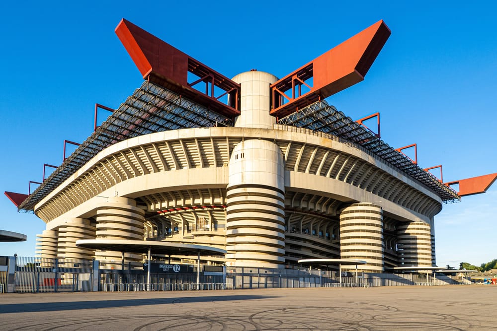 Pse Chelsea i është vënë pas Maignanit të Milanit?