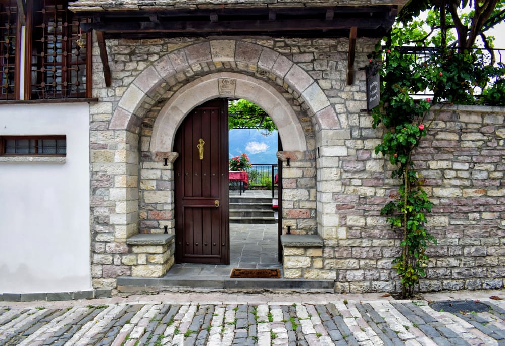 Kalaja e Gjirokastrës kalon 100 mijë vizitorë në 2026