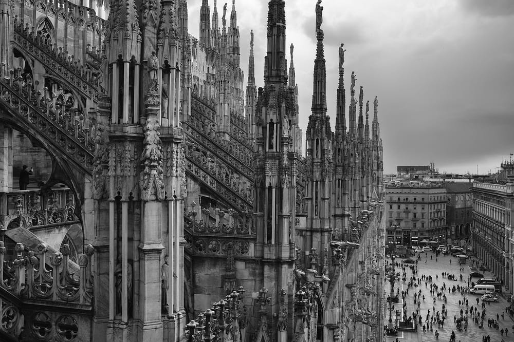 Si e sheh Igli Tare Milanin dhe lëvizjen e Allegrit te Napoli?