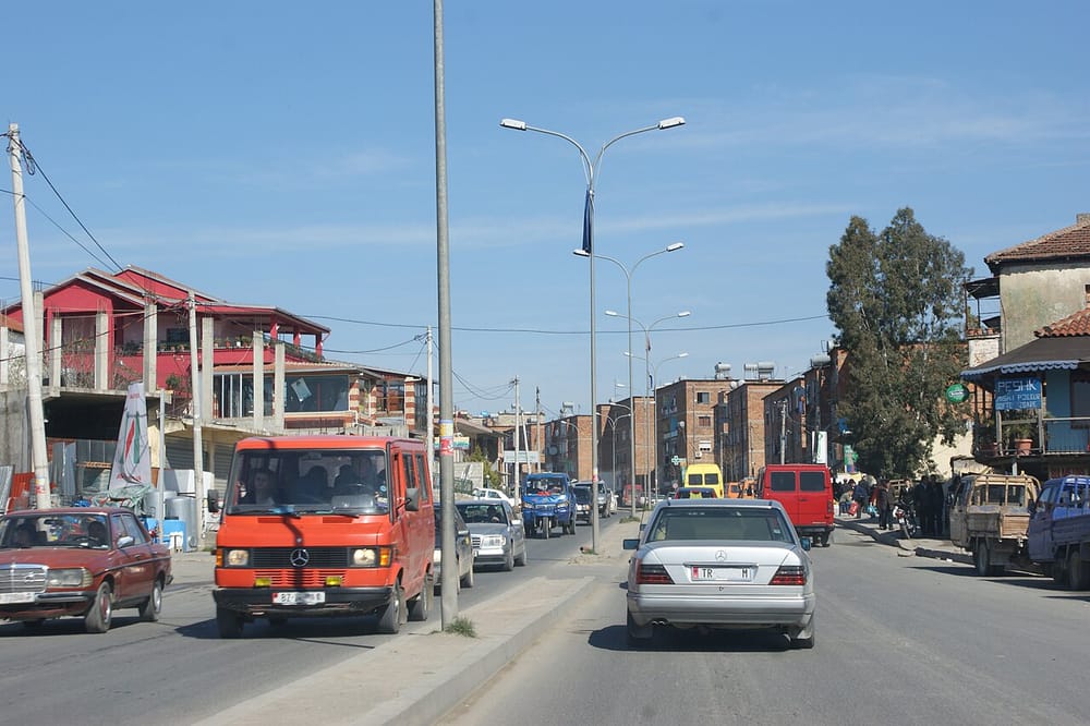 Pse u arrestua një 18-vjeçar pas të shtënave në Kamëz?