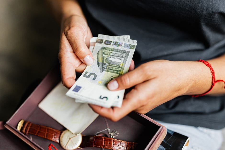 Si u konfiskuan 35 mijë euro të padeklaruara në Tabanoc?