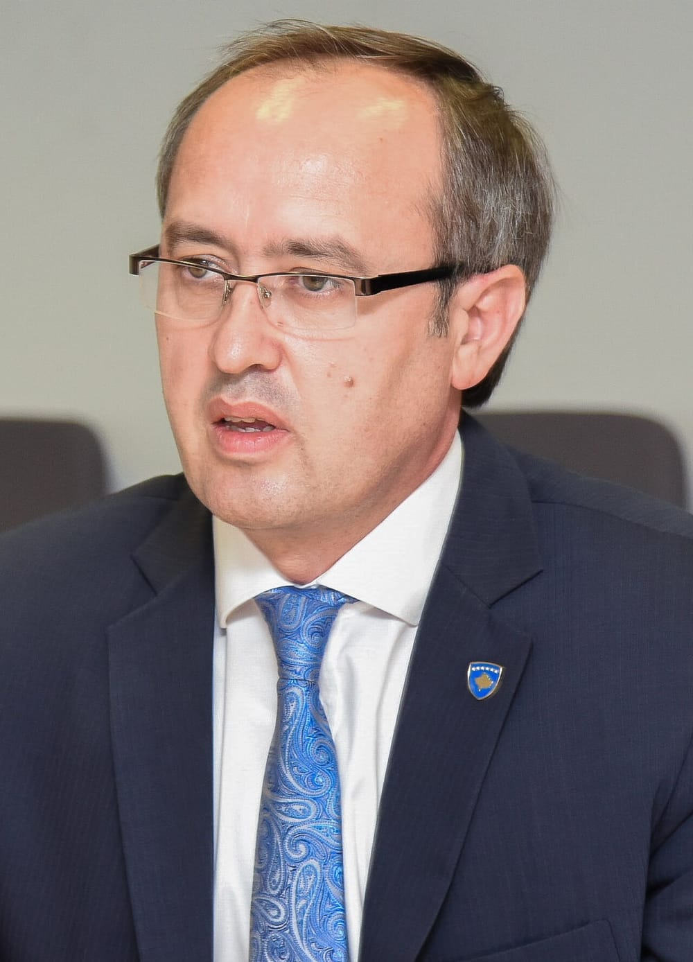 Pse opozitarët quajnë mashtrim arsyetimin e Rizvanollit për gazin?