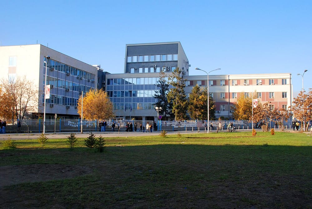 Pse Hoxha thotë se LDK-ja duhet të shtrojë pyetjen për orientimin?