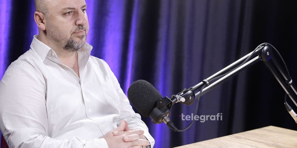 Si ndikojnë rrjetet sociale tek rinoplastika sipas Kastratit?