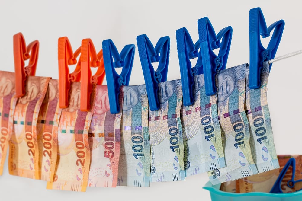 Si grabitën dy kryetarë të FFM-së 180 milionë denarë?