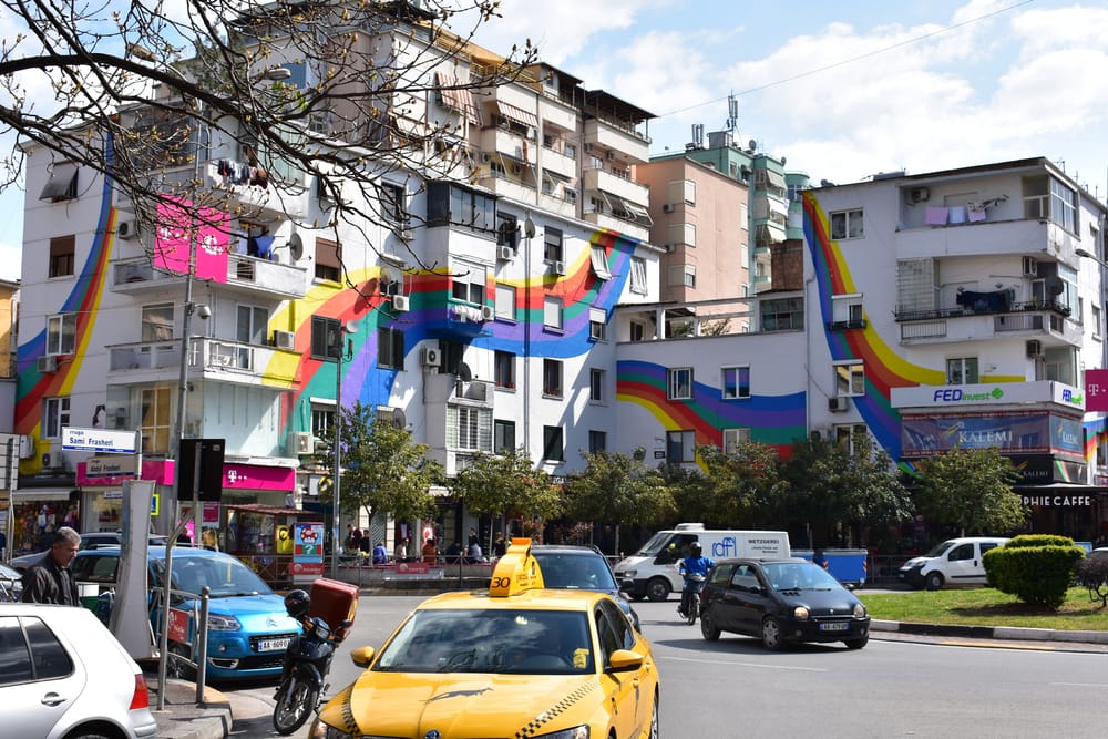 Pse rrezikon Shqipëria të humbasë 43% të të rinjve deri në 2050?