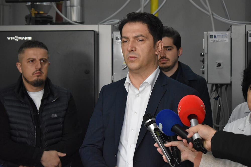 Pse VLEN-i do të udhëheq me gjashtë ministri pas rikonstruimit?