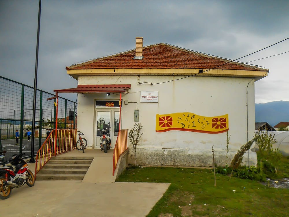 Pse shkaktoi debat të ashpër optimizimi i shkollave në Maqedoni?