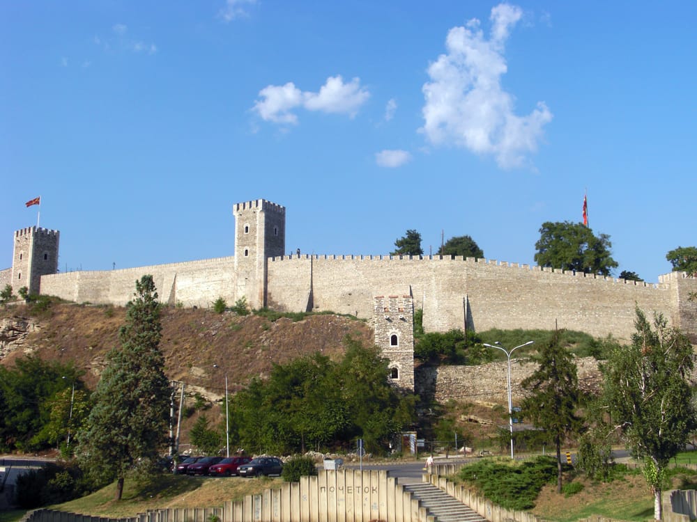 Si ndahet etnikisht sektori publik i RMV-së: 72,37% maqedonas, 21,70% shqiptarë?