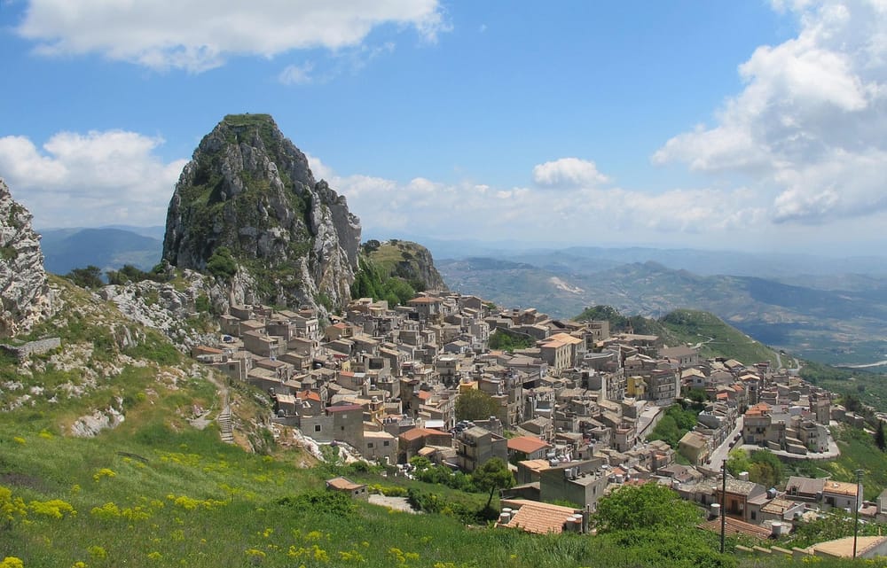 Arbëreshët e Italisë: pesë shekuj besnikëri