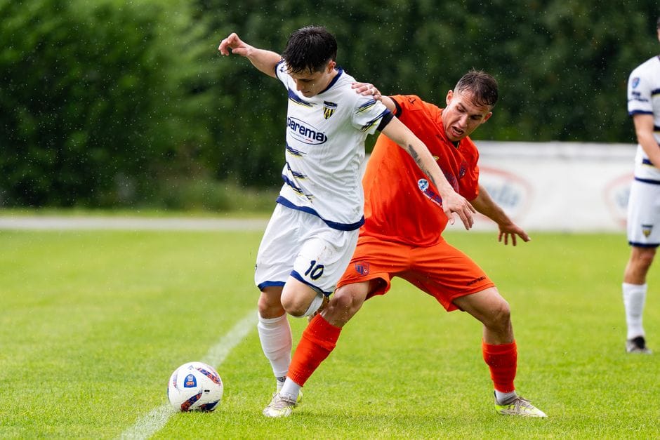 Almir Ajzeraj kalon te Dinamo e Ilir Dajës