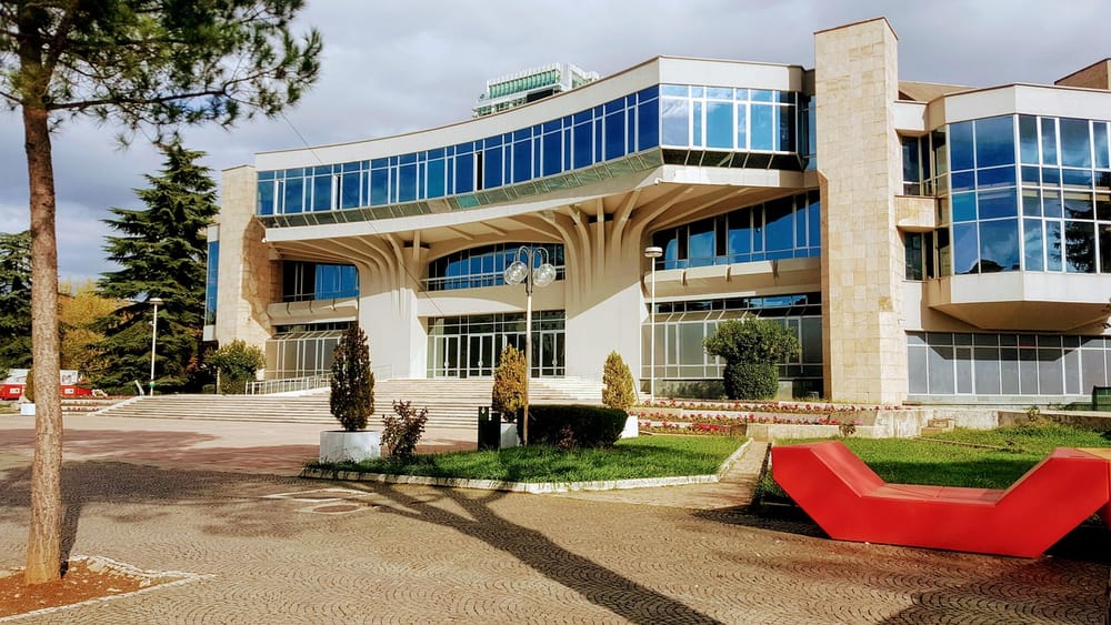 Çfarë bashkoi mbi 1 mijë mjekë shqiptarë diasporës në Tiranë?
