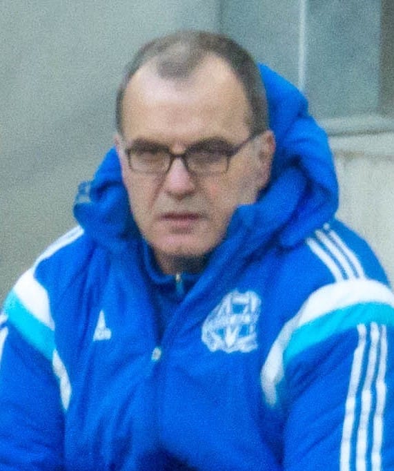 Pse futbollistët e Uruguajit përplasen me Bielsën para finales me Spanjën?