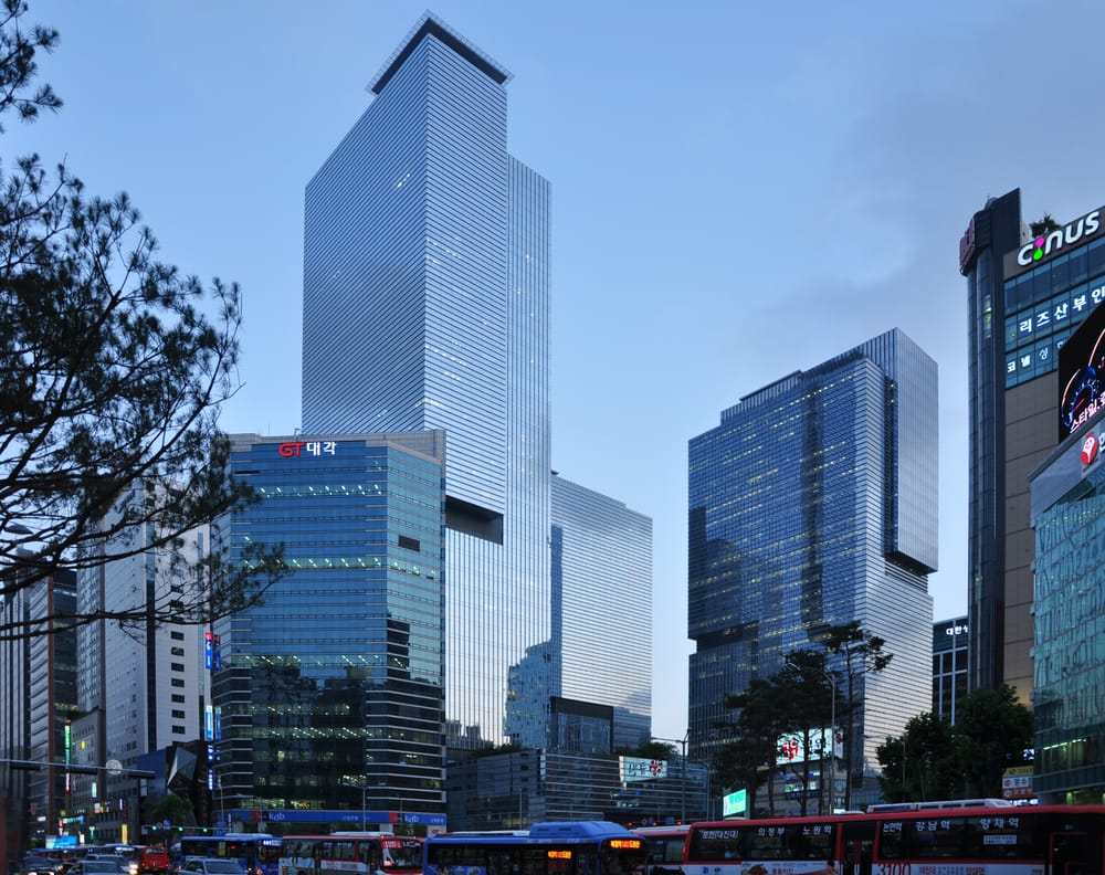 Pse kërkojnë avokatët e Dua Lipës 15 milionë dollarë nga Samsung?