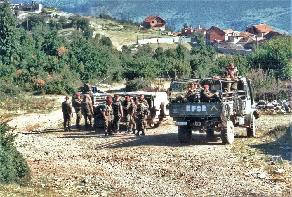 Si mund të ndryshojë roli i Shqipërisë në Kosovë nëse SHBA tërheqin trupat?