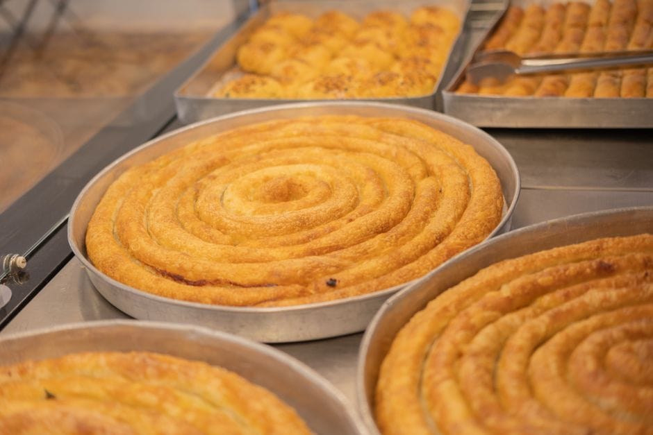 Gastronomia shqiptare: nga byreku te rakia