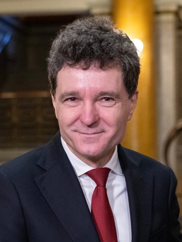 Elmi Berisha rizgjidhet kryetar i Vatrës