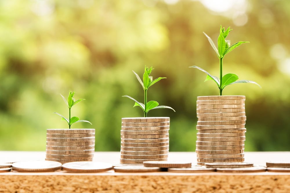 Pse AKB-ja konteston efektet e rritjes ekonomike prej 5.43%?