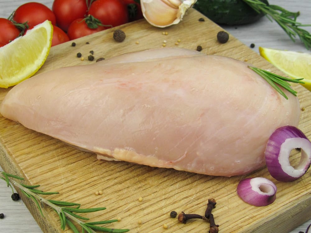 Cilat tri produkte ushqimore duhet të shmangen sipas ekspertëve të AgroWeb?