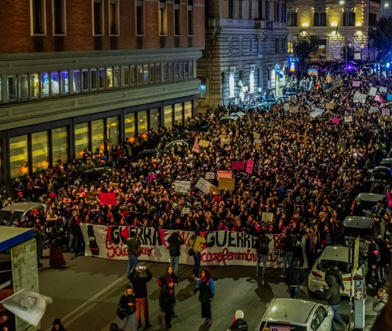 Çfarë kërkon diaspora në ditën e 14-të të protestës para Kryeministrisë?