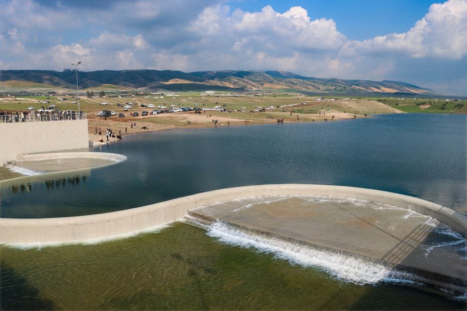 Pse liqeni i Radoniqit mbushur deri në kapërderdhje në mes të qershorit?