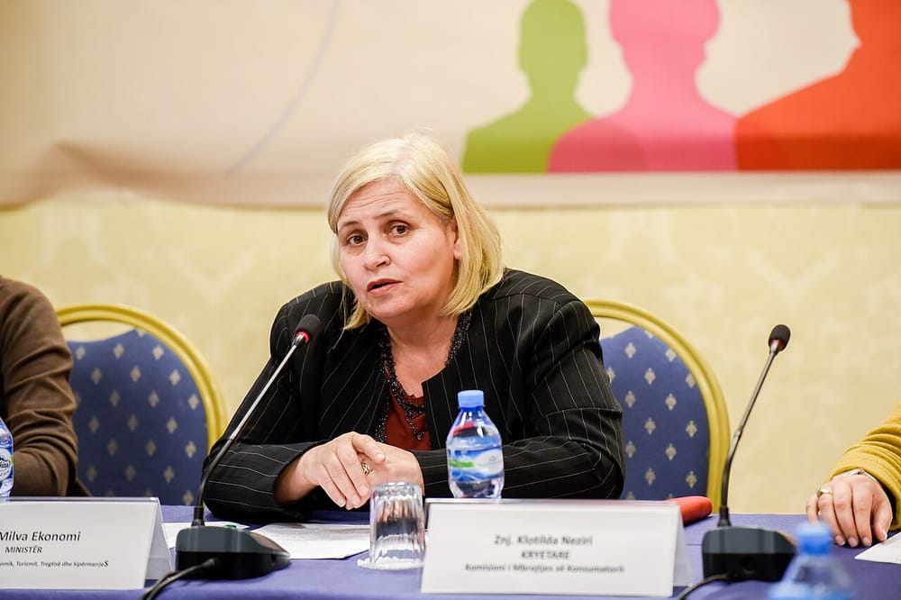 Si duhet të veprojë Banka e Shqipërisë ndaj kursit të këmbimit?