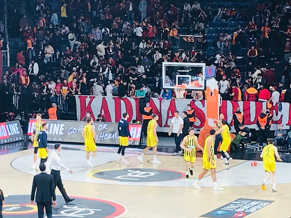 Çfarë i ndodhi Vedat Muriqit gjatë stërvitjes së Fenerbahçe?