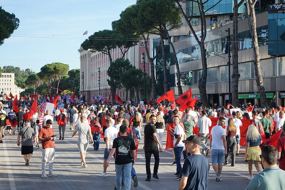 Pse letër e Grupit Koordinues të Protestës quhet 'uzurpim' i pushtetit?