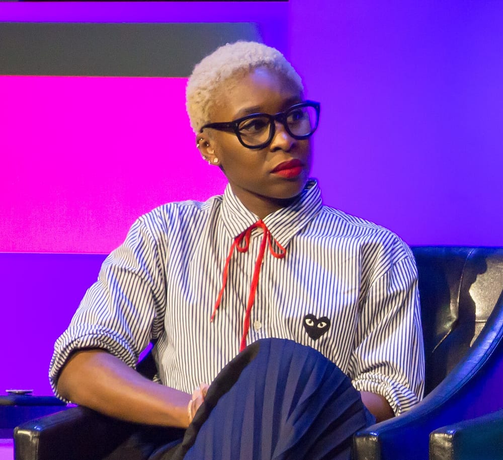 Pse Cynthia Erivo u detyrua të këndonte prapa skenës në RADA?