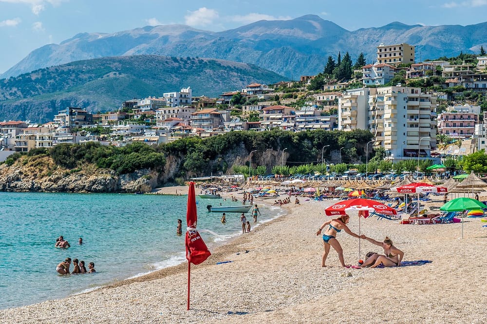 Personi në Jalë vret pas rrëshqitjes në hotel