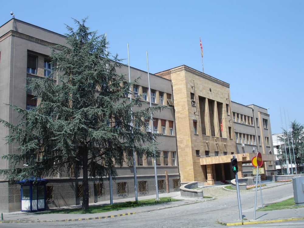 Si u rrit PBB më shumë me më pak borxh, sipas Mickoskit?