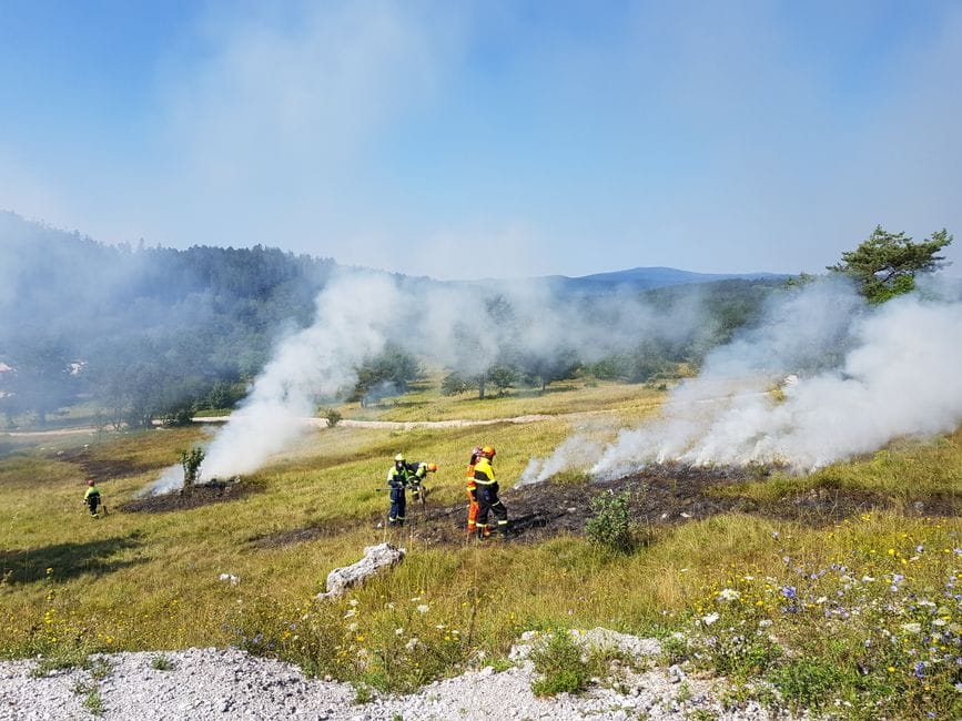 Mirdita shton 6 zjarrfikës për sezonin veror