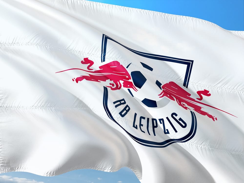 Pse po përplasen PSG dhe Liverpool për talentin 19-vjeçar Yan Diomande?
