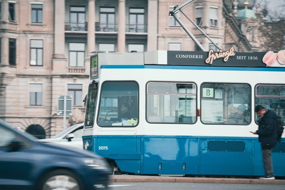 Si do të funksionojë robotaksi i Uber dhe WeRide në Cyrih?